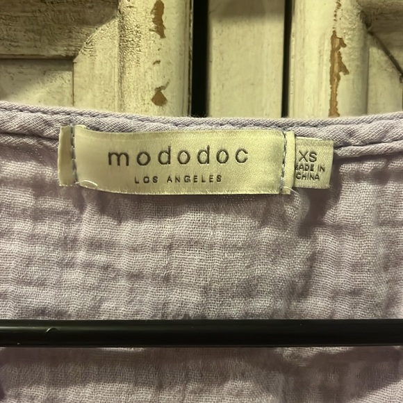 Mododoc Los Angeles light purple v neck top 1/2 puff sleeve women’s shirt - Picture 2 of 6